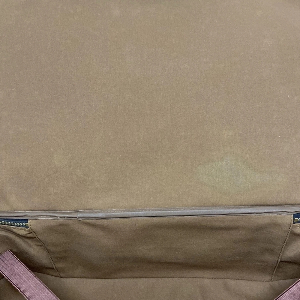 Louis Vuitton Classic Brown Monogram Travel Bag - Picture 9 of 14